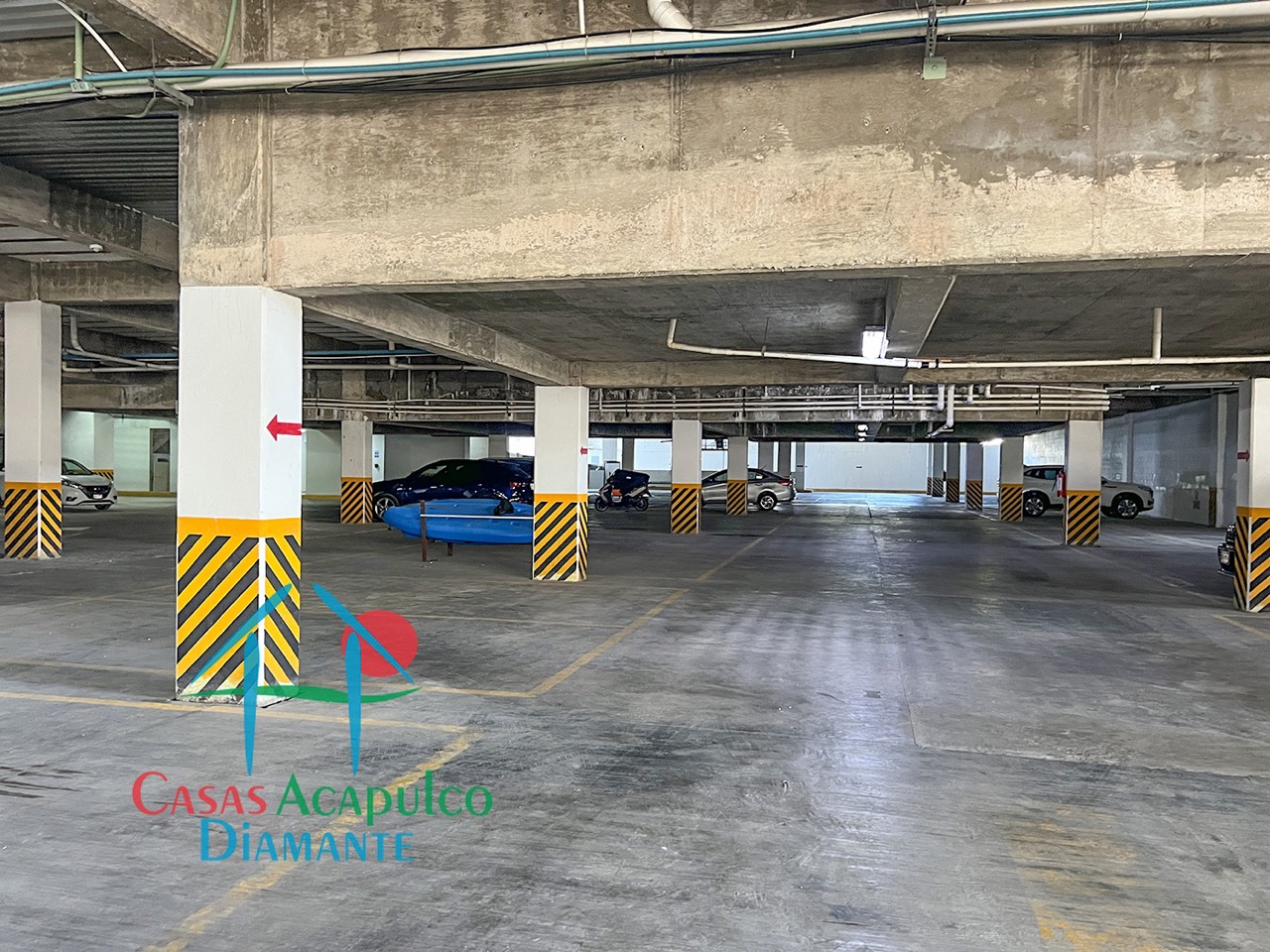 Acqualina Skylife - Estacionamiento 2